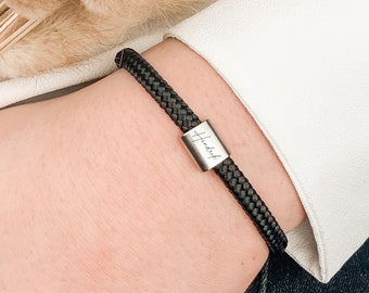 Segelseilarmband einfach schwarz mit Edelstahlperle - mit Wunschtext