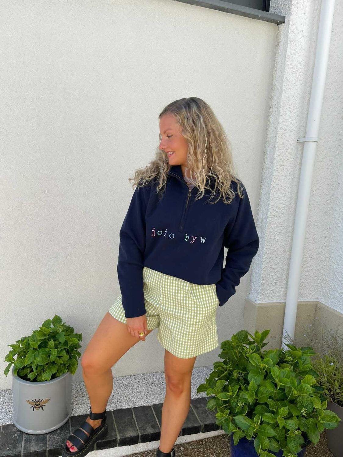 NAVY- 1/4 zip sweatshirt- JOIO BYW ani-bendod