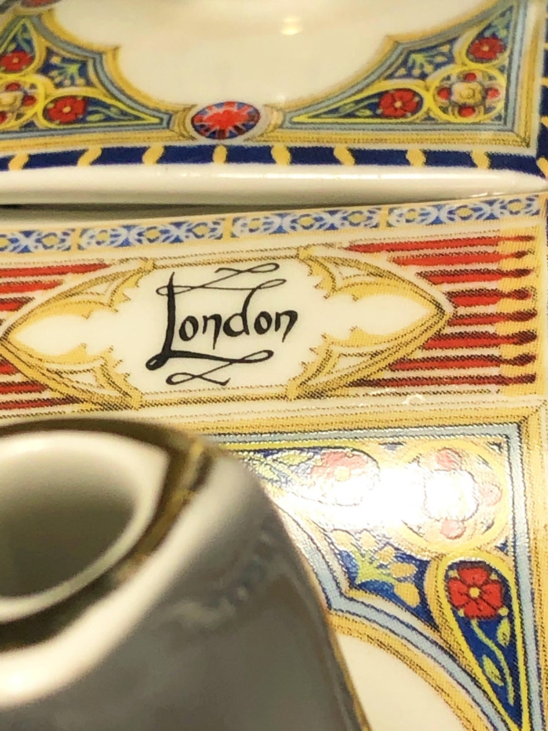 Vintage Big Ben London Teapot From the James Sadler Etsy