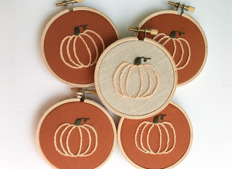 Mini embroidery hoop / Pumpkin embroidery / Seasonal decor image 2