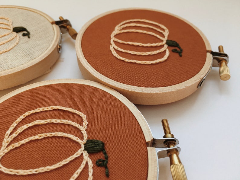 Mini embroidery hoop / Pumpkin embroidery / Seasonal decor image 3