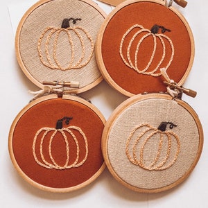 Mini embroidery hoop / Pumpkin embroidery / Seasonal decor image 1