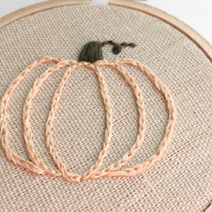 Mini embroidery hoop / Pumpkin embroidery / Seasonal decor image 5