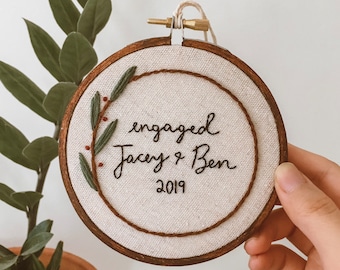 Adorno navideño bordado personalizado