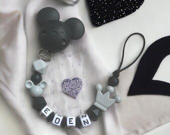 Pacifier chain with name