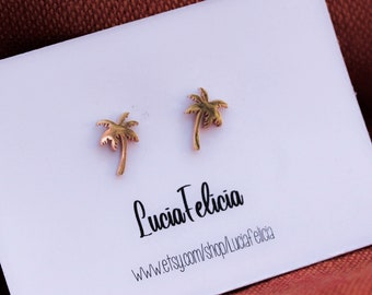 Palm tree, stainless steel earrings, minimalist stud earrings, jewelry, stainless steel jewelry, allergy earrings, mini gold earrings