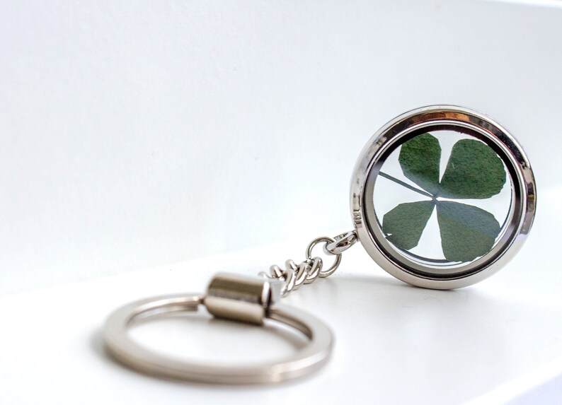 Genuine cloverleaf keychain Bild 4