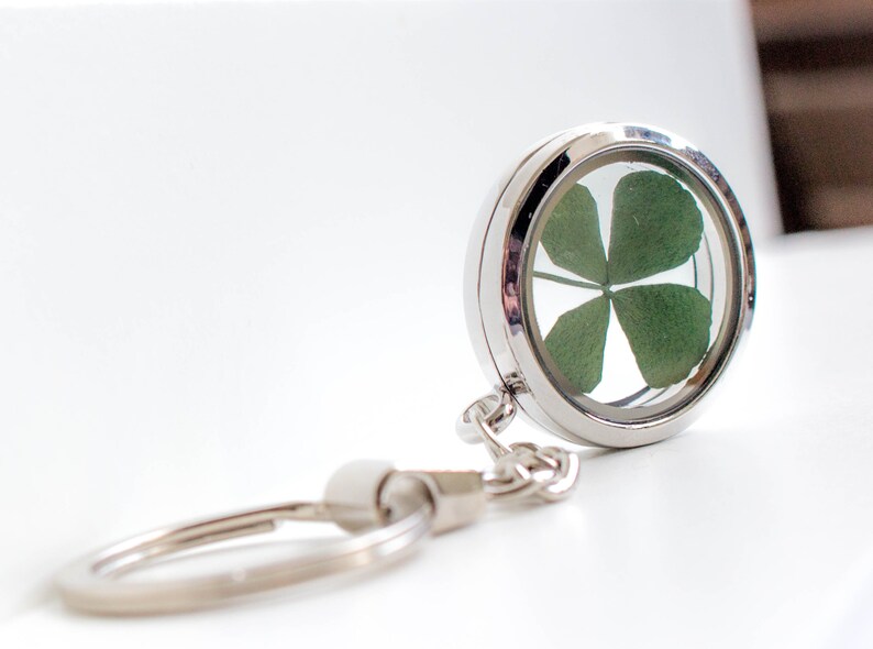 Genuine cloverleaf keychain Bild 2