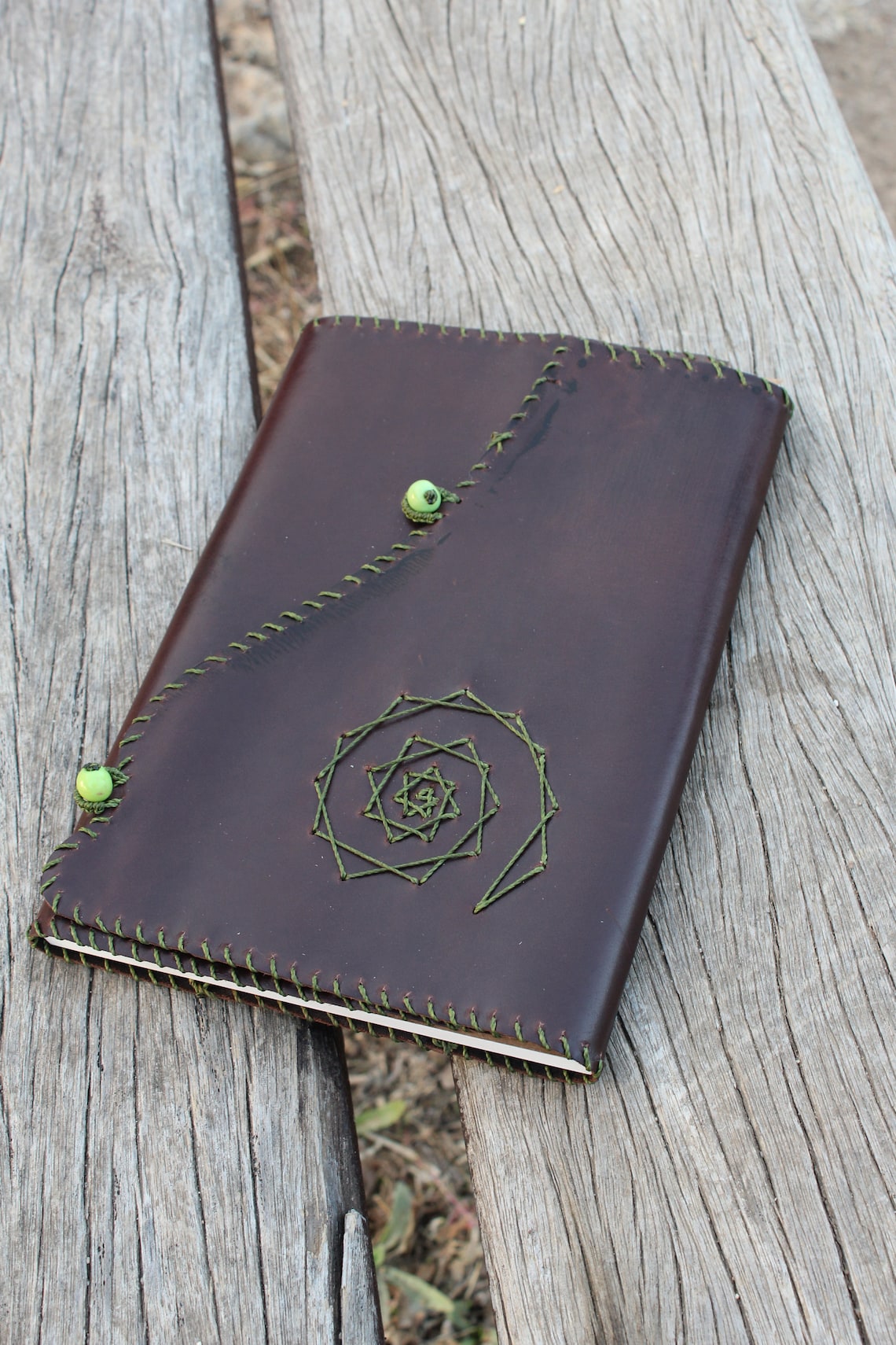 Étui En Cuir Orangé Pour Carnet + Mini Bourse Assortie - Style Médiéval / Fantasy - Neuf