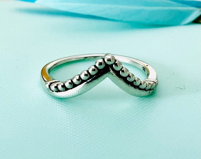 Crown Ring silver/ Wishbone Ring/V Statement Ring/Layer Ring/Crown/Finger Ring/Boho Hippie Ring/Ethnic Rings/Dots/Layering/Stacking Ring
