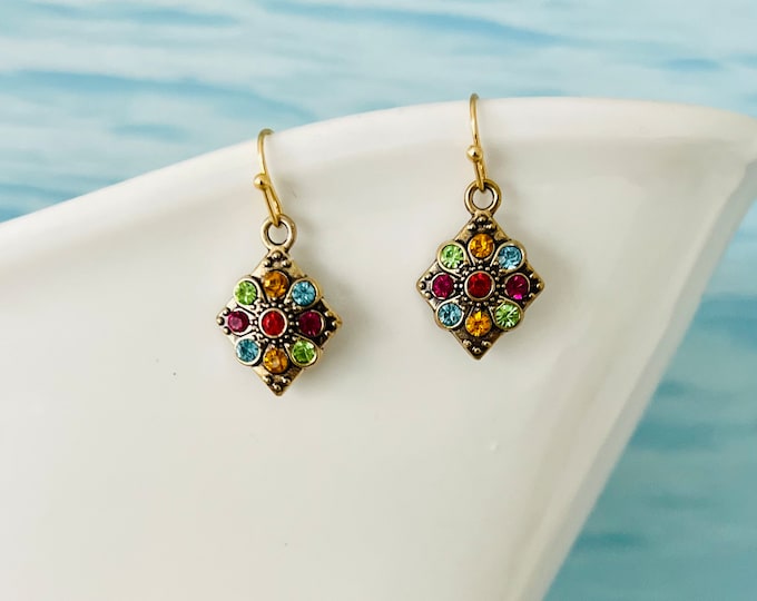 Small colorful hanging earrings*Colorful crystal earrings*Colorful hanging earrings*Golden hanging earrings with colorful stones*Crystal earrings