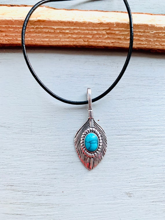 Turquoise silver native american feather necklace/native american jewelry necklace with leaf feather pendant/canada/boho hippie necklace/small gifts man woman