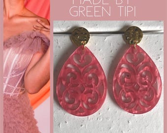 Pink earrings resin*Ornament baroque earrings pink*large drop earrings hanging rose*light earrings pink gold silver*acetate earrings colorful