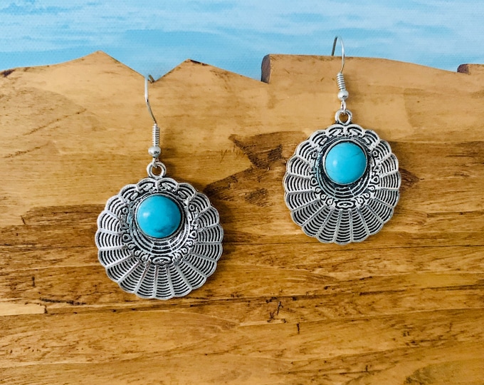 Gift for cowgirls, boho earrings turquoise silver / Indian jewelry, hanging earrings, boho hippie earrings, western country earrings hanging