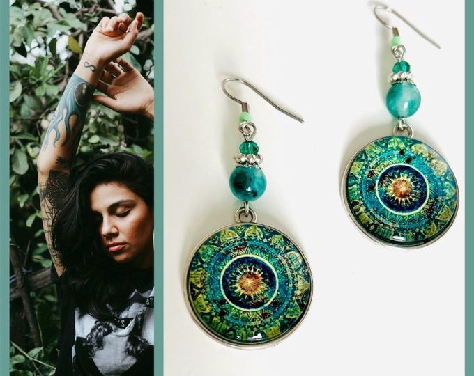 Large Boho green earrings*Boho round earrings*Green hanging earrings*Long Boho earrings*Green silver earrings*Mandala glitter earrings