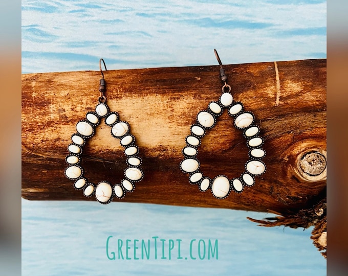 White pearl earrings*Dangle earrings white*Statement earrings white*Dangle earrings white*Ethno earrings white*Boho drop earrings white
