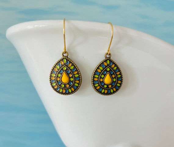 Small gold hanging earrings/colorful earrings yellow orange green blue/tear drop-shaped drop-shaped small/ethno retro hanging earrings/jewellery
