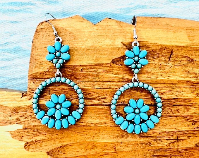 Turquoise earrings long*Turquoise earrings silver*Turquoise earrings hanging*Turquoise earrings flower*Statement earrings blue*Statement earrings pearls