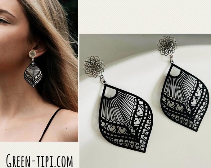 Ornament earrings black*Black earrings hanging*Statement earrings black gold*Long hanging earrings black*Leaf earrings gold studs*