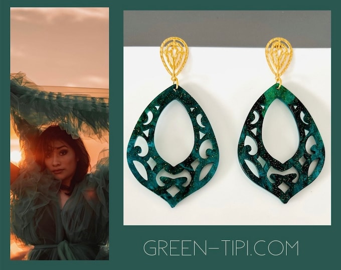 Acetate earrings green*Resin hanging earrings emerald green*green statement earrings*leaf earrings hanging dark green*green drop earrings large