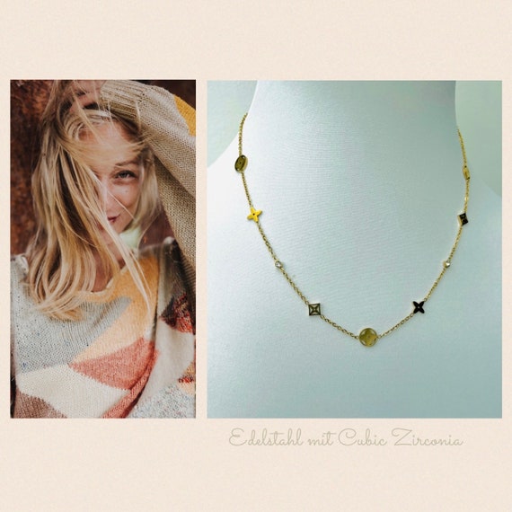 Clover leaf necklace gold/pendant clover leaf flower floral golden necklace minimalist layering/lucky charm/talisman/Valentine's Day women