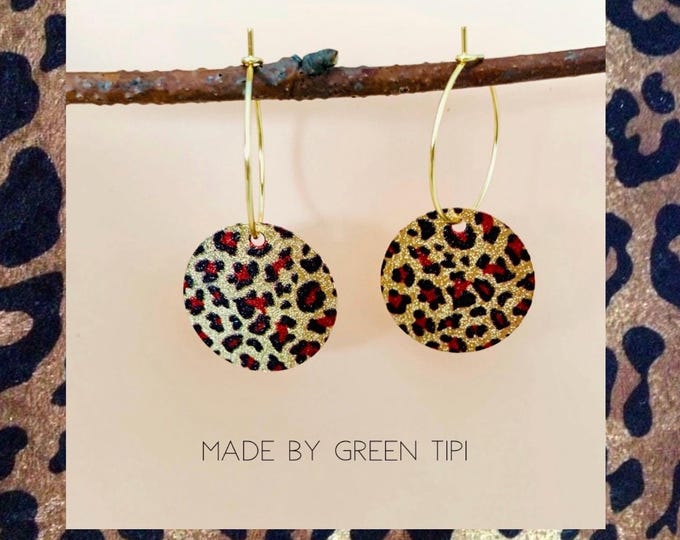 Leo print disc earrings gold,golden hoop earrings with circle pendant,animal print earrings,thin hoop earrings Leo print,disc earrings,gift