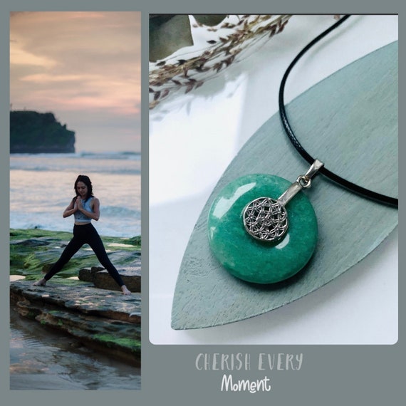 Aventurine green gemstone pendant round/flower of life chain/necklace circle/yoga/mandala/talisman/protective stone/Christmas gift wife mom