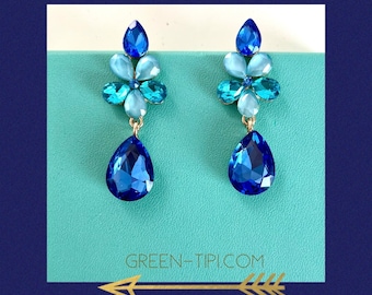 Blue earrings glass*Dangle earrings flowers blue*Drop earrings blue pearls*Glass earrings green turquoise*Earrings wedding light blue
