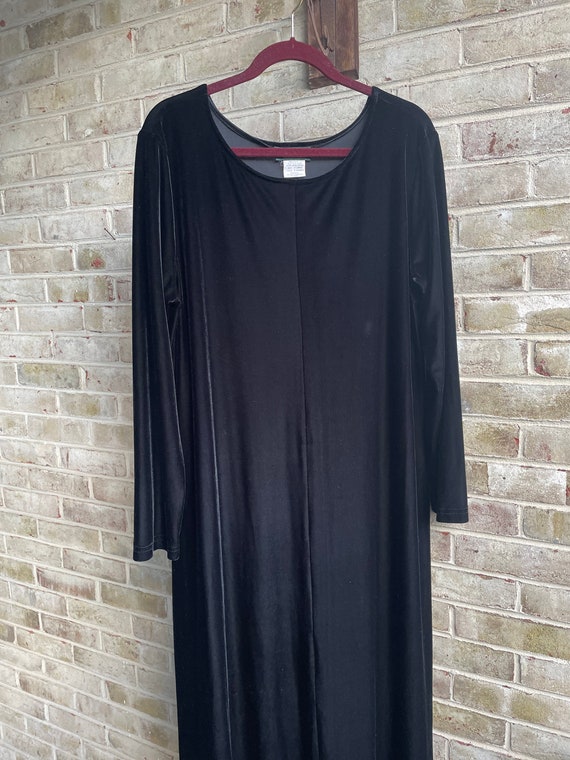 Plus size vintage dress stretch velvet inky black… - image 2