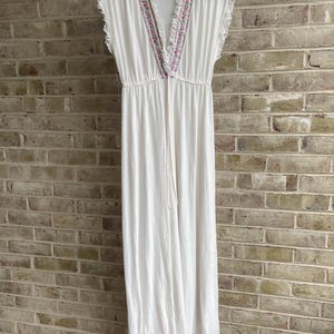 vintage nightgown 1980 80s loungewear sleep lace embroidery Lanz of Salzburg cotton blend large medium