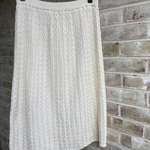 Vintage skirt crochet handmade homemade sweater skirt boho bohemian hippie hippy cottage size medium large 10 12 14