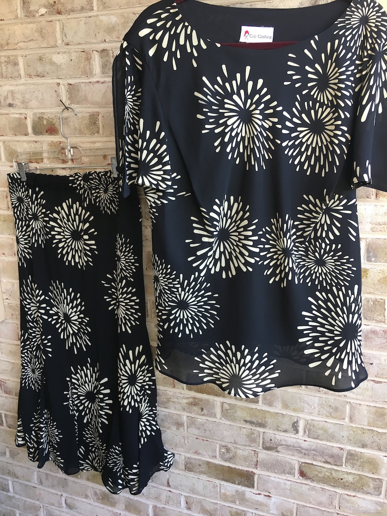 white skirt size 20