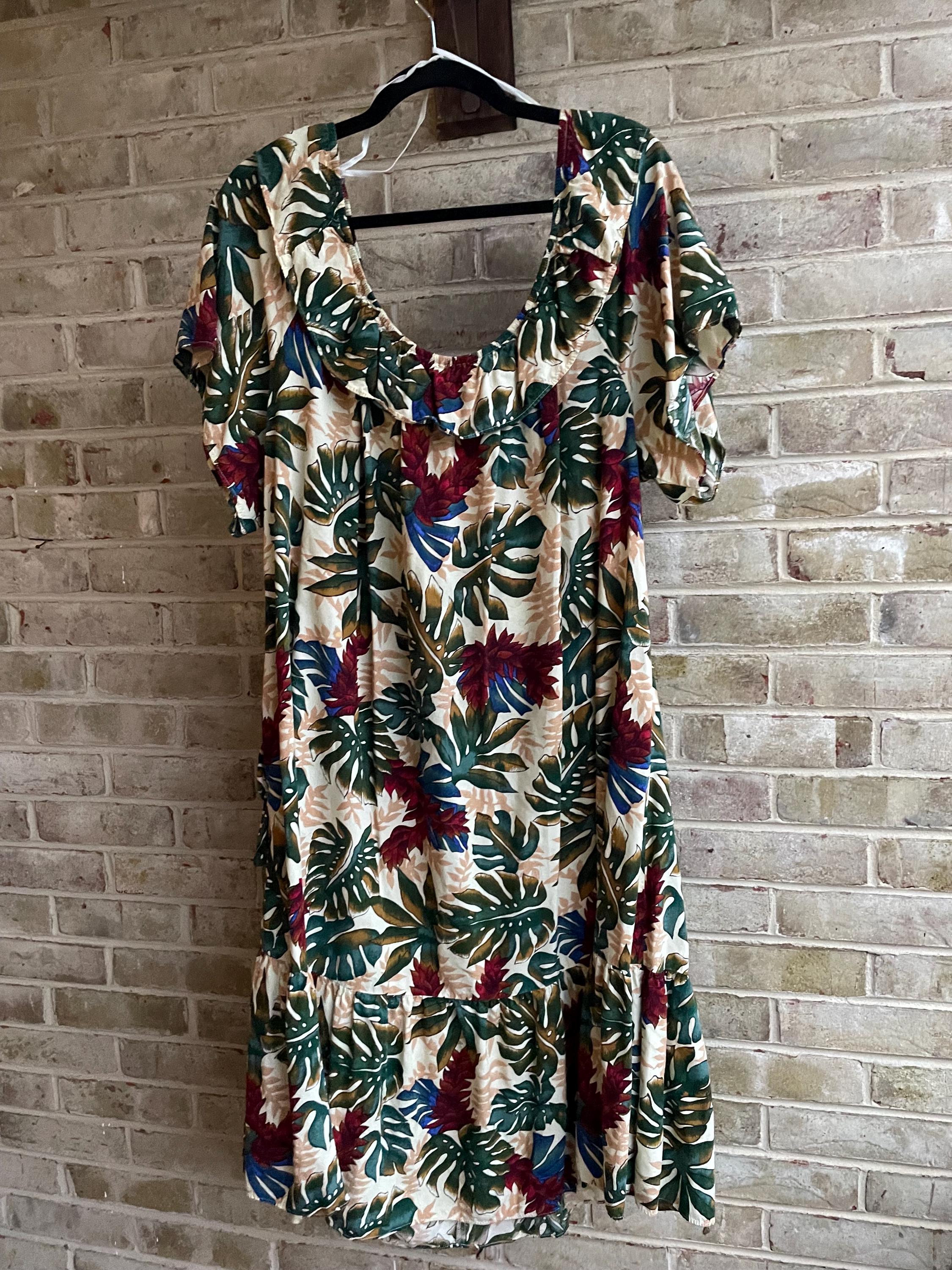 white christmas dresses Tiki-A-Go-Go Sweetheart Swing Dress main image 0