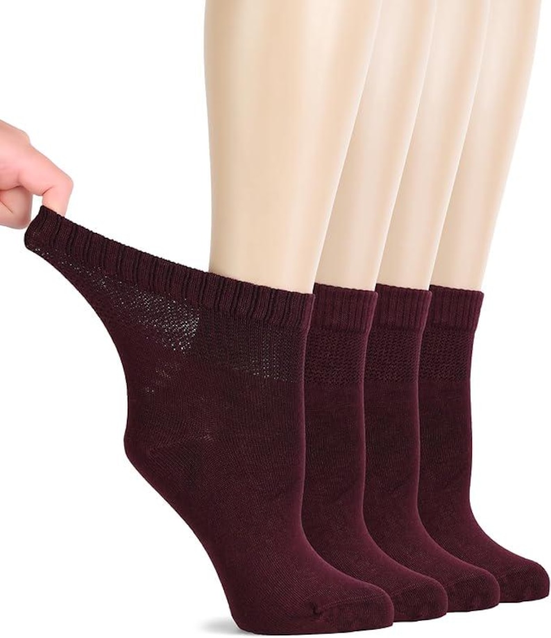 Women's Bamboo Diabetic Ankle Socks, Sizes 6-12, 4-Pair All Season Burgundy