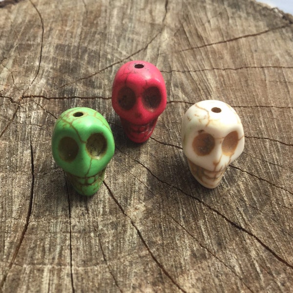 Large Coloured Stone Skeleton Skull Beads for Hallowe'en Jewelry, Earrings, Necklace, Bracelet, Accessories