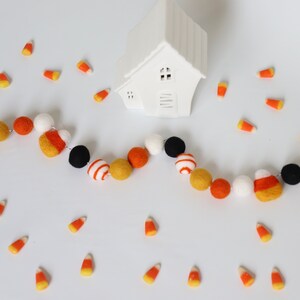 Halloween Felt Ball Garland - Halloween Garland - Candy Corn Garland - Halloween Decor Garland - Felt Balls - Felt Ball Garland - Boo Spooky