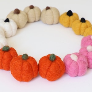 Pumpkin Felt Ball Shape - Halloween Felt Balls - Pumpkin Felt Accessories - Halloween Felt Garland - Felt Pom - Mantel Garland - Pumpkin
