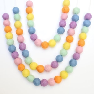 Pastel Felt Ball Garland - Easter Felt Garland - Spring Mantel Garland - Party Decor For Spring - Easter Decor - Felt Pom Pom Garland - Wool