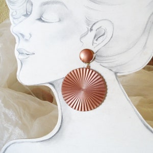 Ear clip made of light plastic in 3 colors gold, silver, copper from the 70s, earrings hippie boho, gift for women, ART 693939678