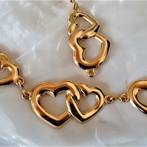 Chain belt intertwined heart links, robust gold tone metal belt, classic jewelry belt 70s, gift women, ART 947984472