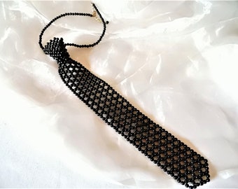 Pearl tie black or ivory, chic tie for festive occasions, stage, theater, show, chain tie with pearls 60s