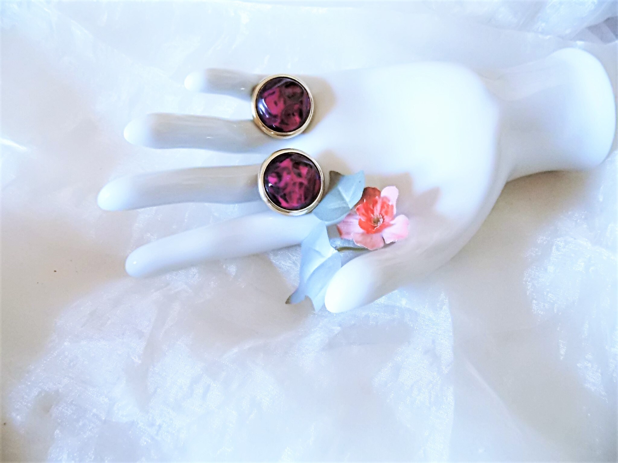 ネイル用品 Purple Gold-colored Uneven Ear Clips, Round Earrings Made of