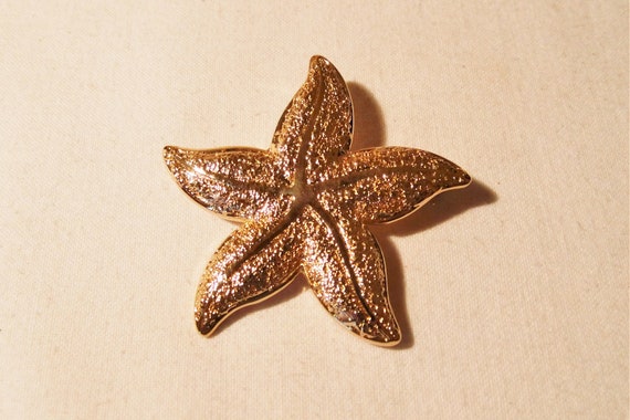 Gold-colored starfish brooch, brooch from the 80s… - image 4