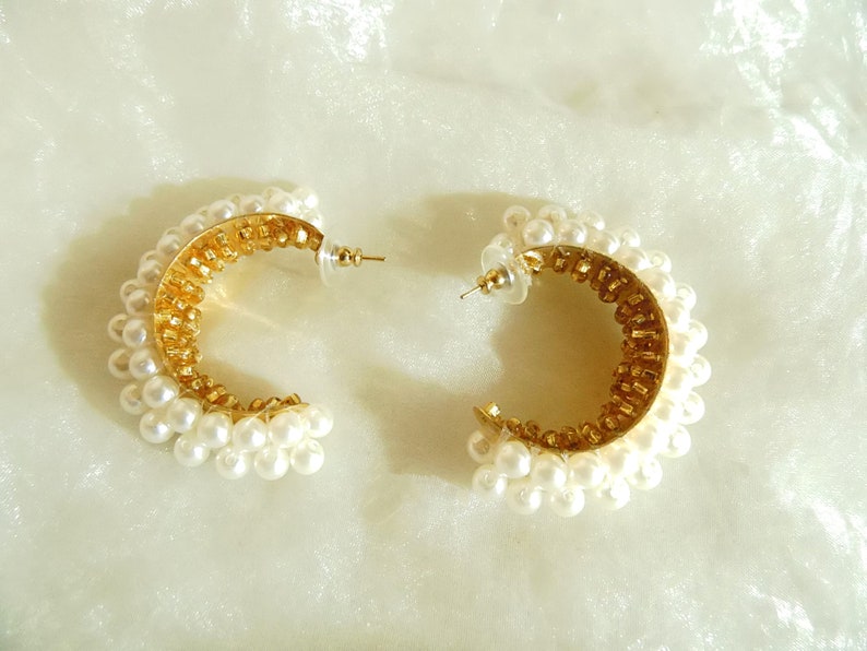 superschöne opulente Vintage Ohrringe Perlen Halbcreolen als Ohrclip,stecker der 80er Jahre, Geschenk für Frauen, Hochzeit Bild 8