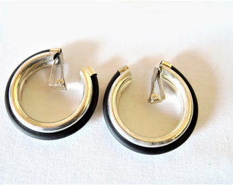 wide vintage hoop earrings black/silver as a clip, 80s fashion jewelry, classic, gift for women, opulent hoop earrings, ear clips, earrings