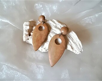 Pendientes de madera con agujero años 80, elegantes pendientes bonitos románticos atemporales, regalo para mujer, pendientes de madera, ART 1001905101