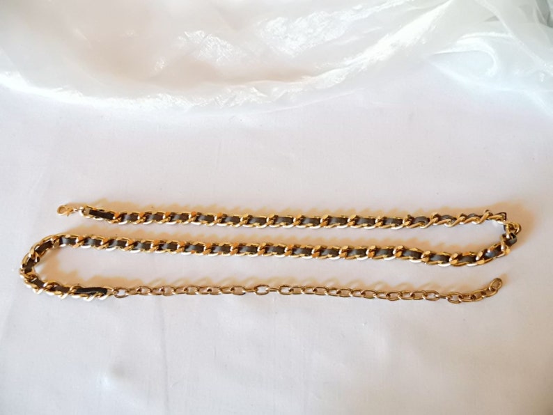 gift women,for classic outfit Vintage metal belt gold color with leather strap simple,discreet and poppy, jewelry belt 70s