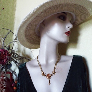 Gold-colored chain with central pendants moon, sun, star and a little man from the 80s, gift for women, ART 1593985298