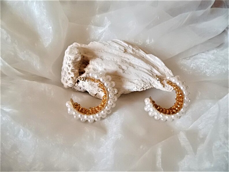superschöne opulente Vintage Ohrringe Perlen Halbcreolen als Ohrclip,stecker der 80er Jahre, Geschenk für Frauen, Hochzeit Ohrstecker