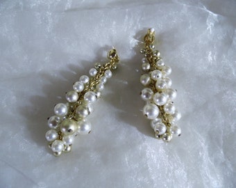 Boucles d'oreilles en perles géantes de couleur or blanc des années 80 pour mariages et fêtes, comme cadeau extraordinaire pour les femmes